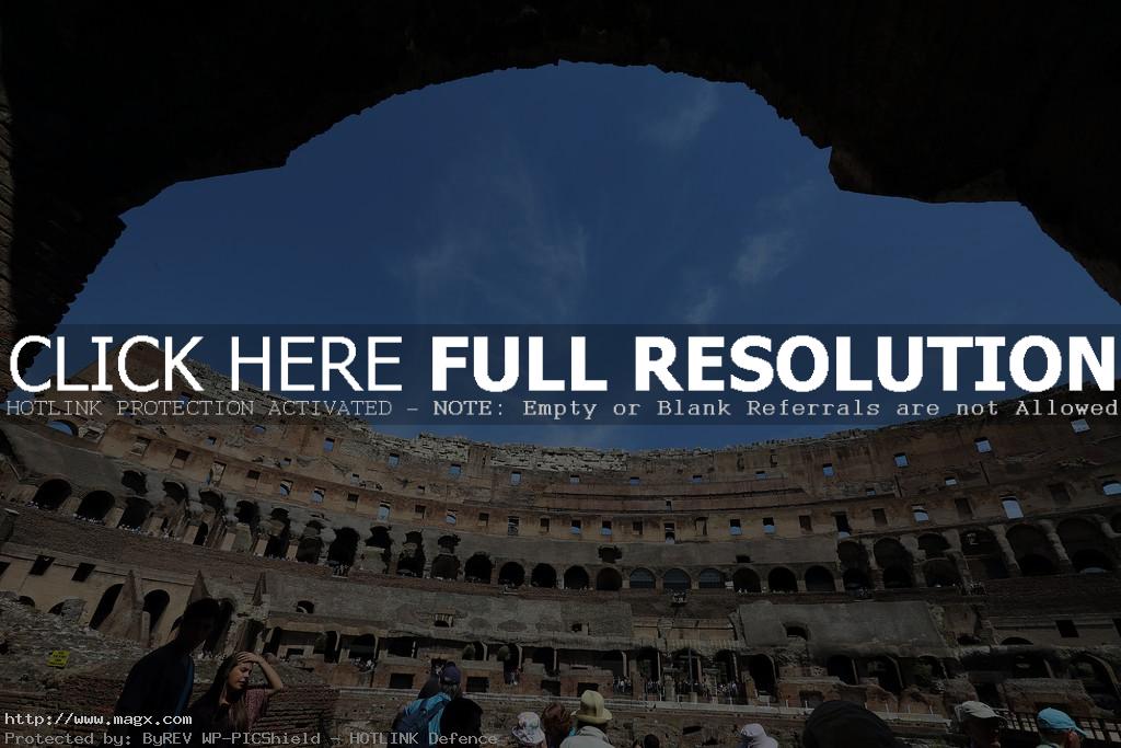 roman colosseum13 Roman Colosseum   Historic Site in Italy