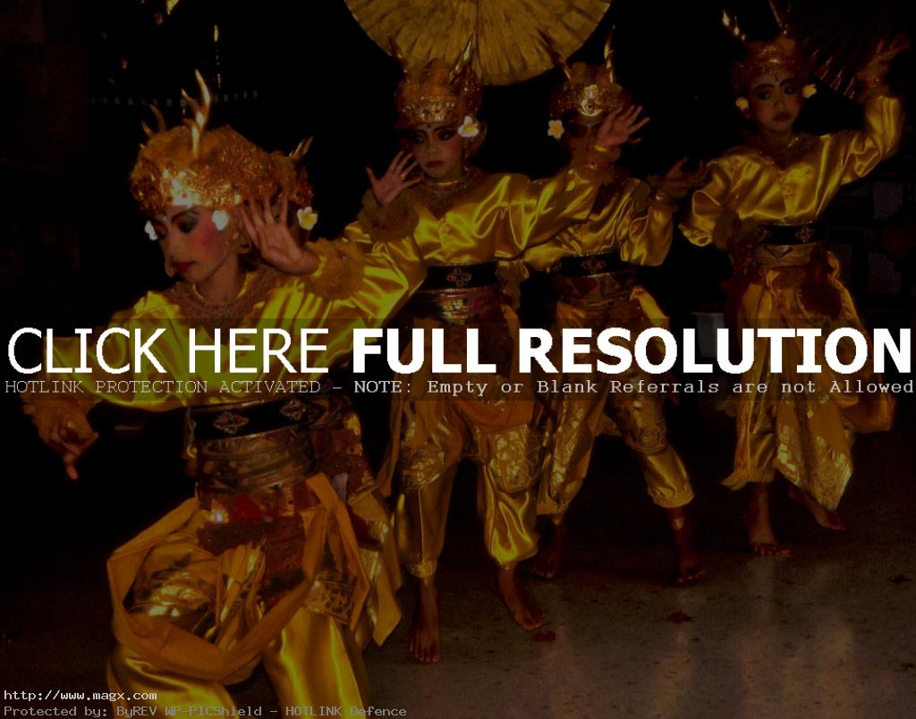 bali dance2 Traditional Balinese Dance