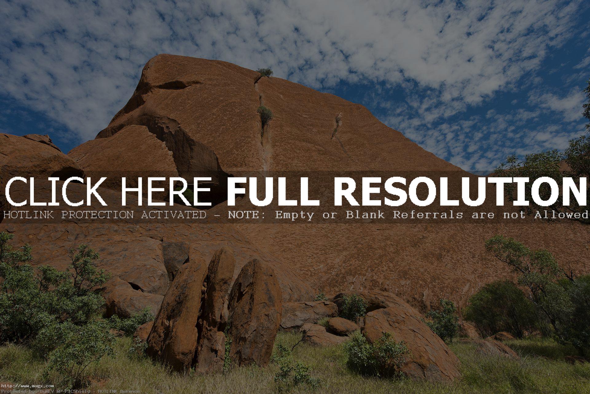 uluru3 Uluru Huge Sandstone Rock