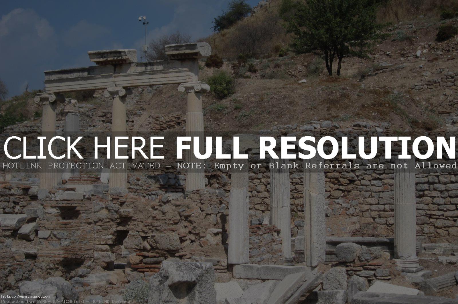 ephesus8 Ephesus   Exploring Ancient City