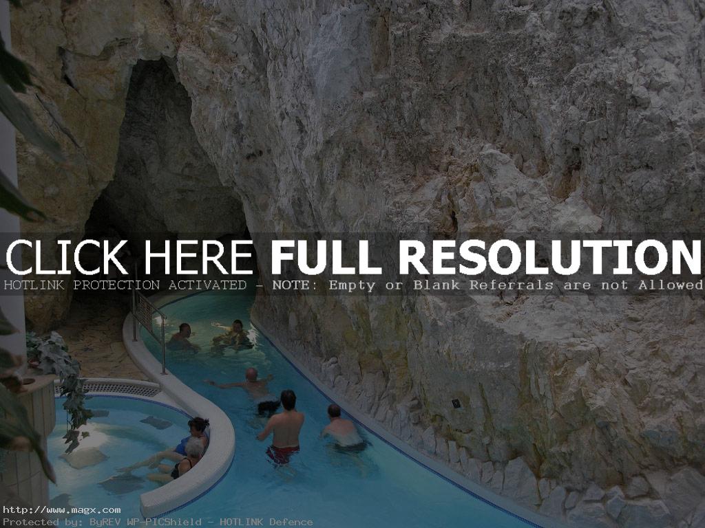 miskolctapolca1 Hungarian Famous Cave Baths
