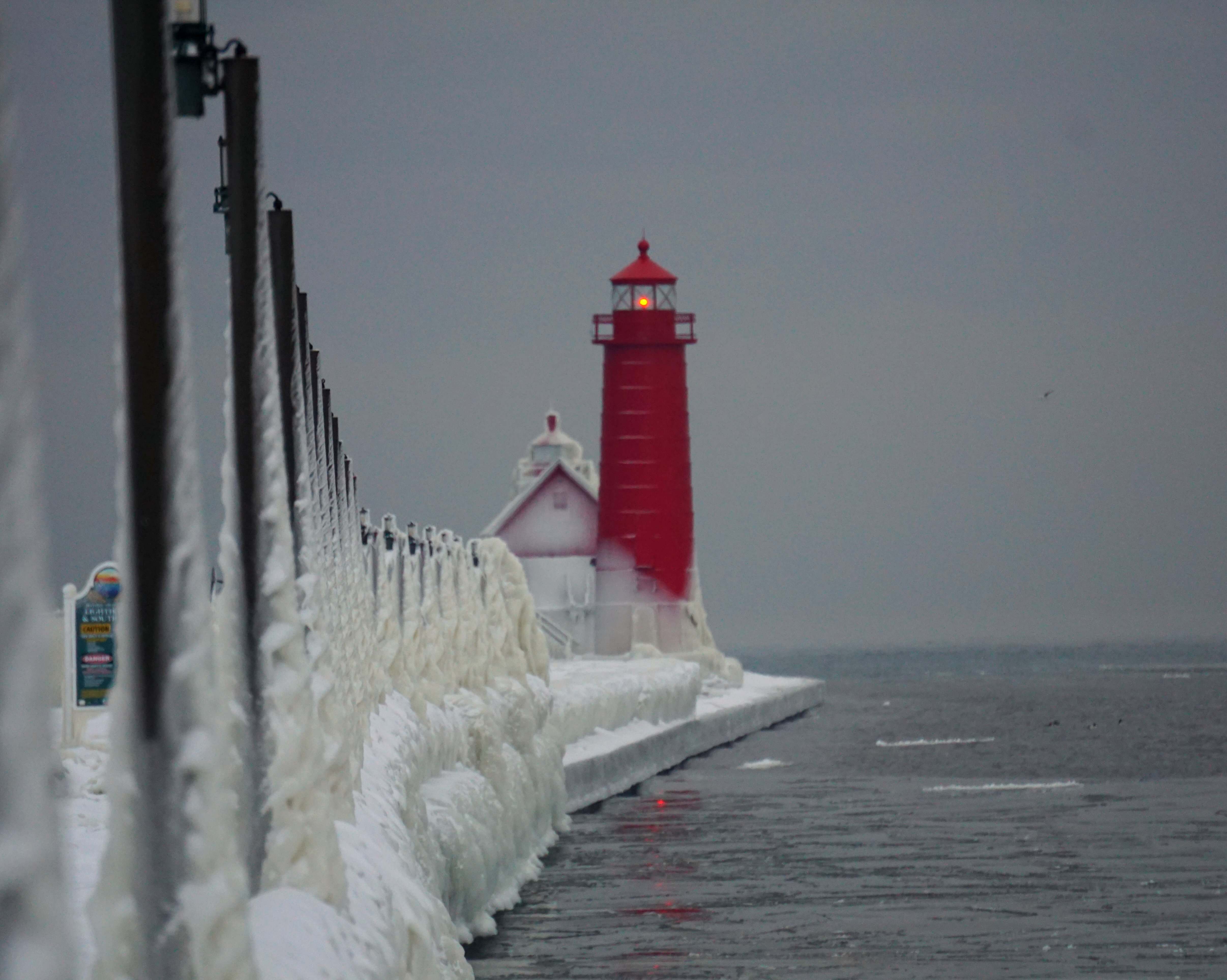 grand haven lighthouse3 Ice Forming on the Grand Haven Michigan Pier in Winter