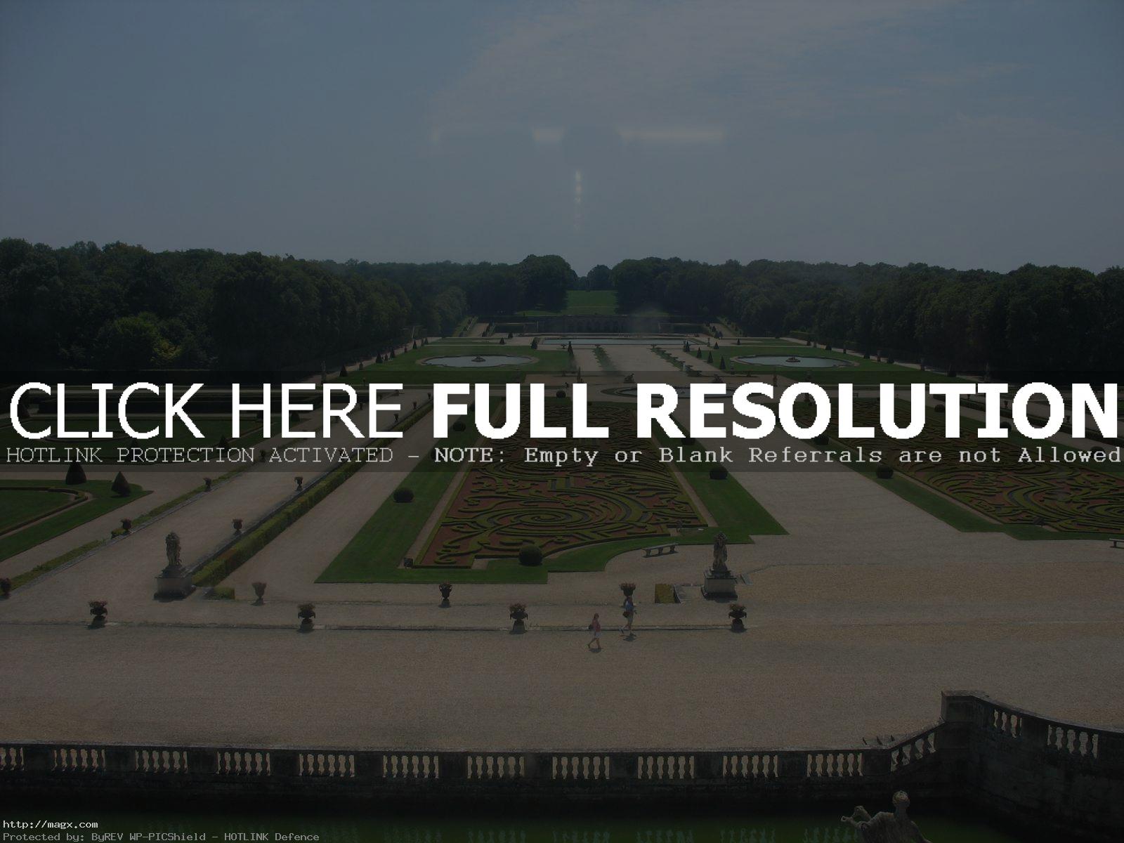 vaux le vicomte3 Vaux le Vicomte Castle and Fabulous Formal Gardens