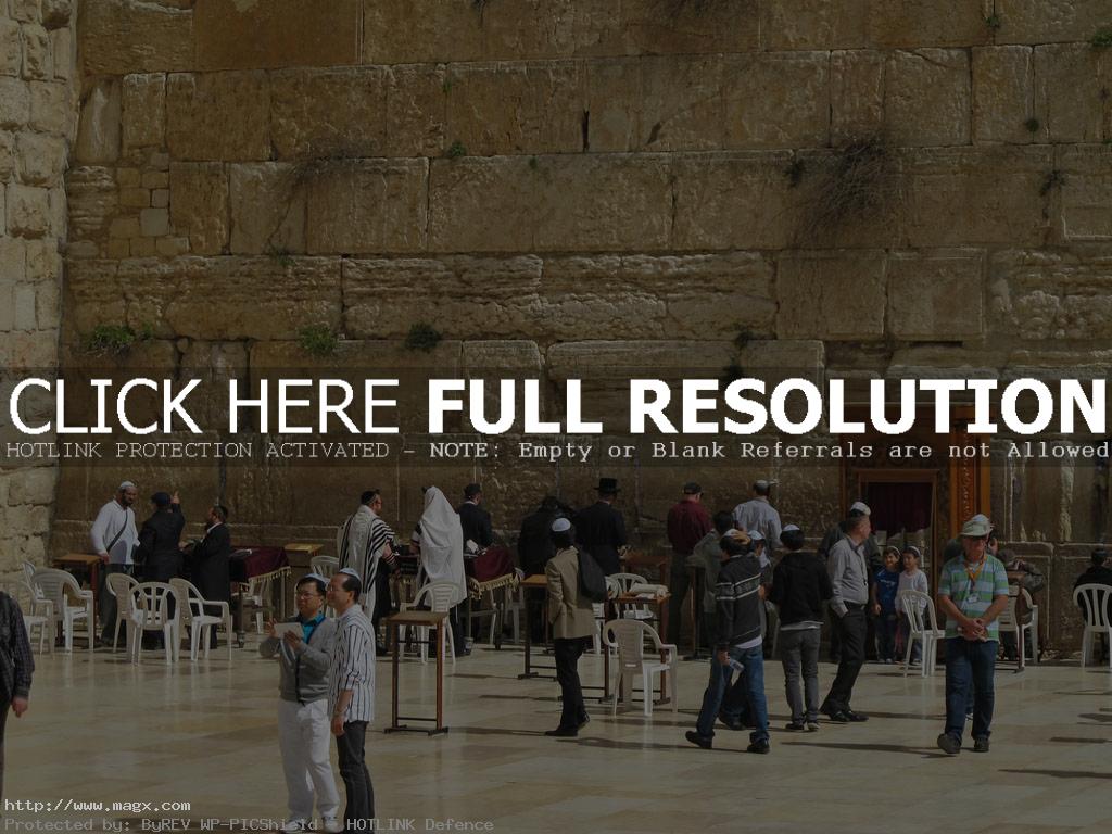 western wailing wall4 The Wailing Wall aka Kotel in Old City of Jerusalem